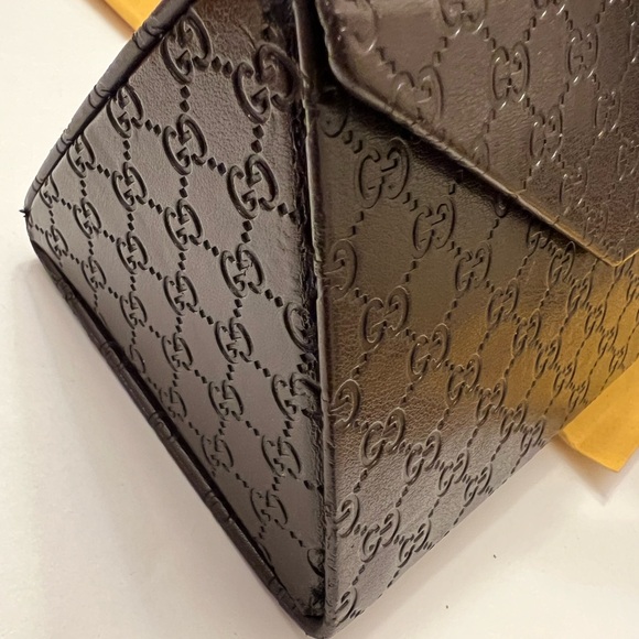 Authentic Gucci Sunnies (sunglasses), Dk Brown Lenses and Frames. Made in Italy - Picture 4 of 13